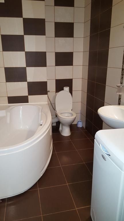 Sunlight Studio Apartment Oradea Exterior foto