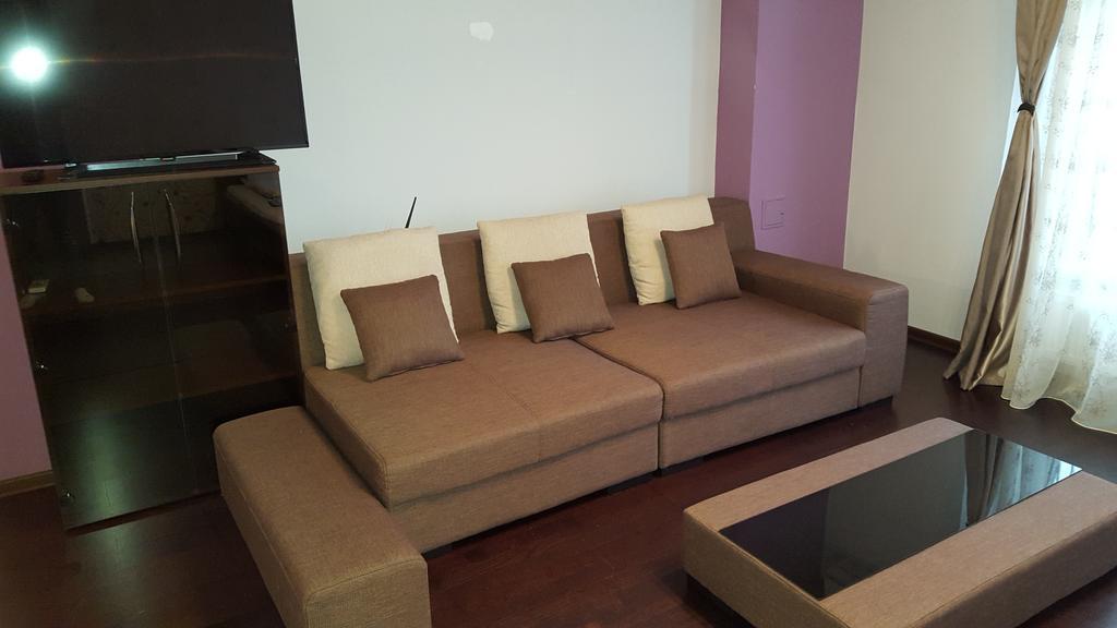 Sunlight Studio Apartment Oradea Exterior foto